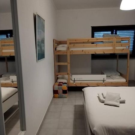 Ip5 Chivas Beach House Ferrel  Bagian luar foto